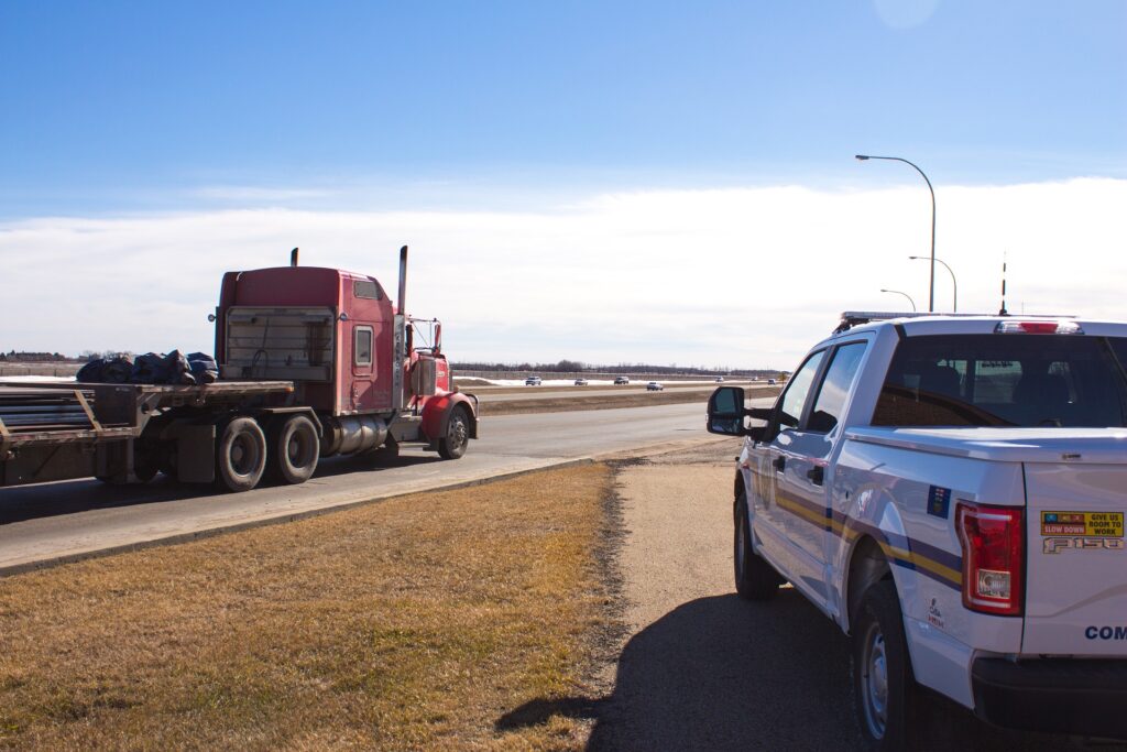Semi truck cab, box truck, or commercial vehicle profile